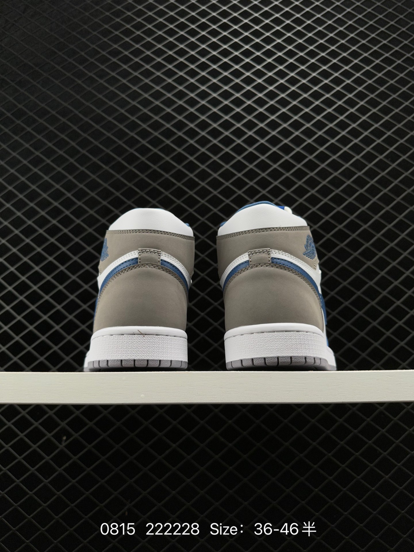 Nike Air Jordan 1 Retro High OG”Black/White“